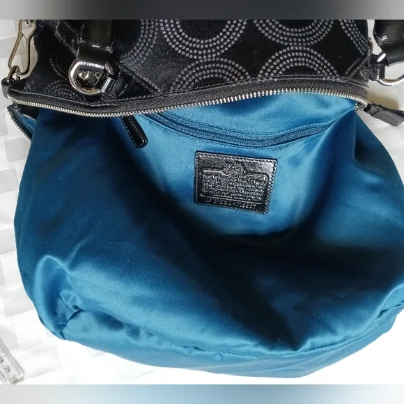 EUC Coach Madison OP Art Satchel - Picture 6 of 11